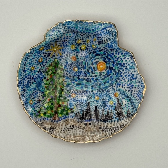 Handmade Starry Winter Night Real Scallop shell - Picture 2 of 5